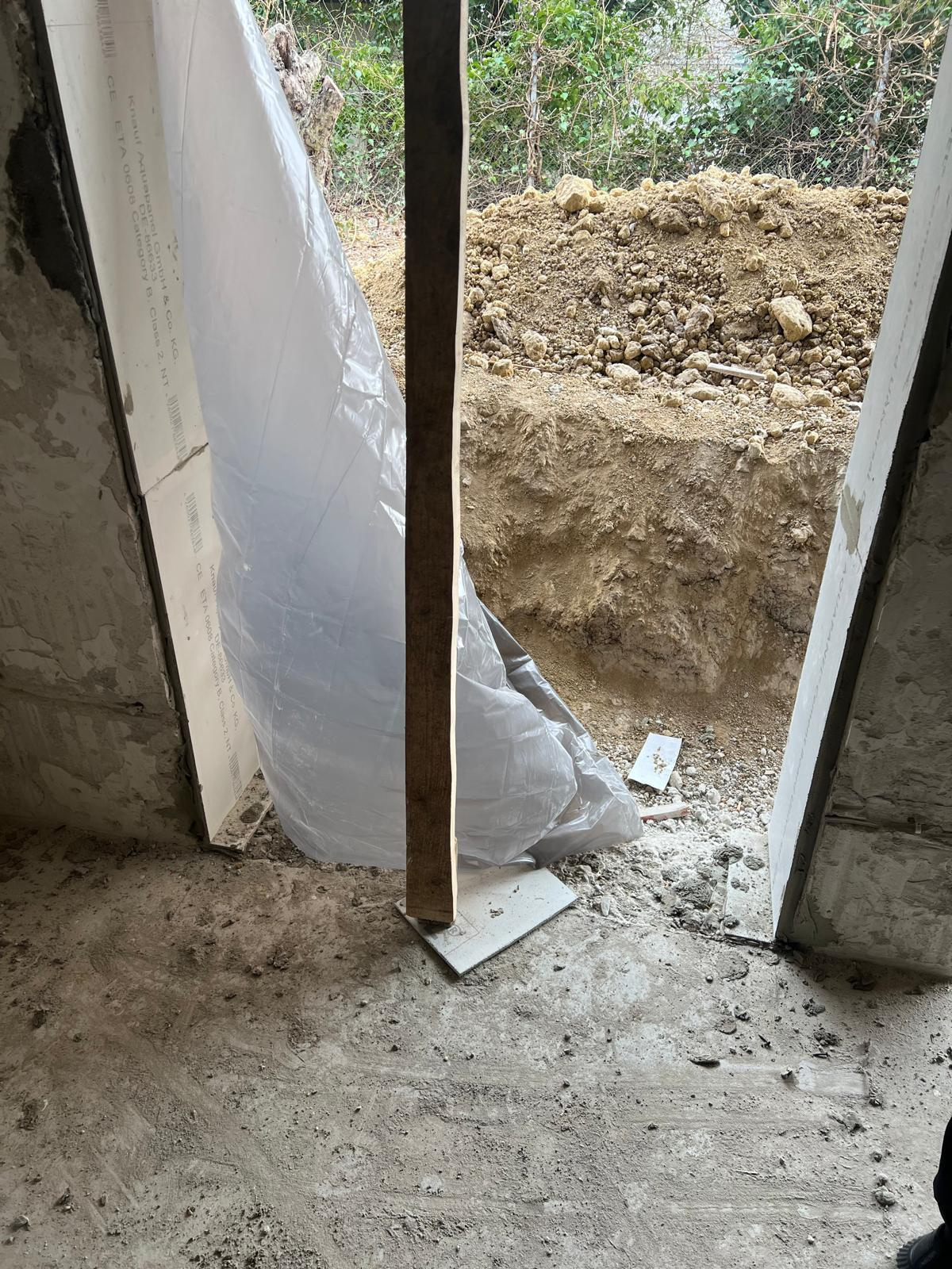 Professionelle Fenstervergrößerung im Bestand – mit statischer Prüfung, Sturzeinbau und staubarmer Ausführung durch Ullrich Bauprojekte.